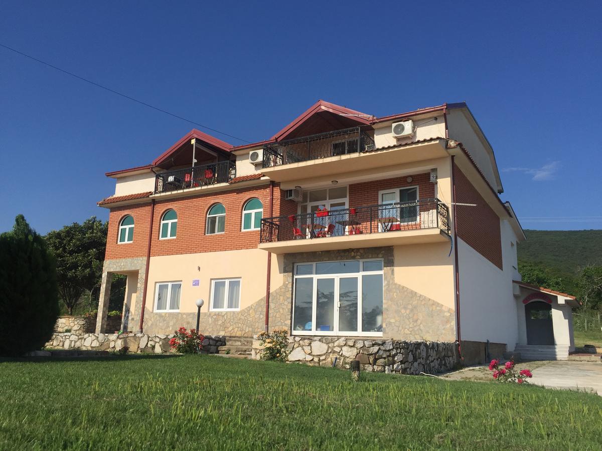Apartmani Alex Beach Dojran Екстер'єр фото